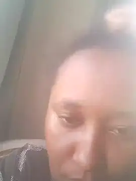 Snapshot of lovellybbw chatting on December 15, 6:50 am lovellybbw online show from December 15, 6:50 am