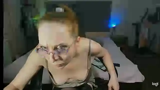 JessicaFamee online show from January 29, 11:35 pm