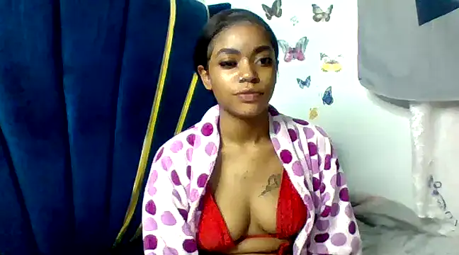 Snapshot of _crystal_princesss chatting on January 3, 1:48 am  crystal princesss online show from January 3, 1:48 am