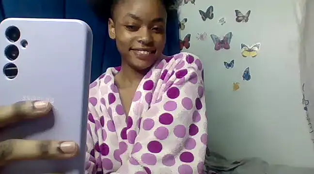 Snapshot of _crystal_princesss chatting on January 17, 11:40 pm  crystal princesss online show from January 17, 11:40 pm