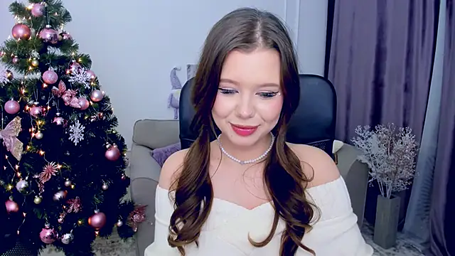 FollowLovee online show from December 21, 5:40 pm