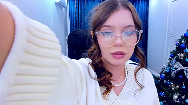 FollowLovee online show from December 22, 8:03 pm