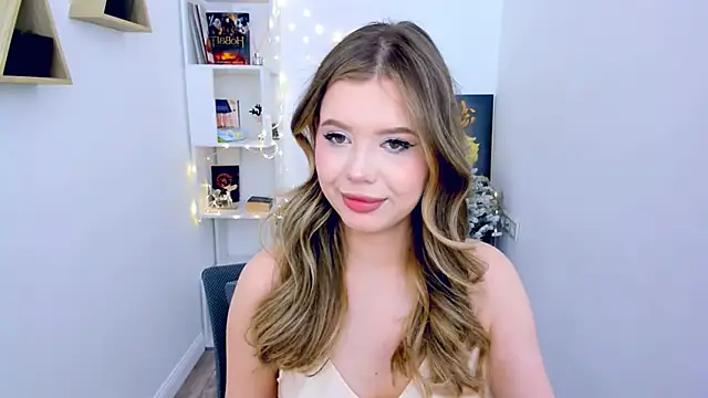 FollowLovee online show from January 14, 11:31 am