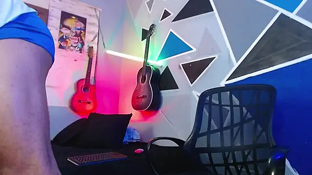 MagnusFrost online show from October 25, 4:09 am