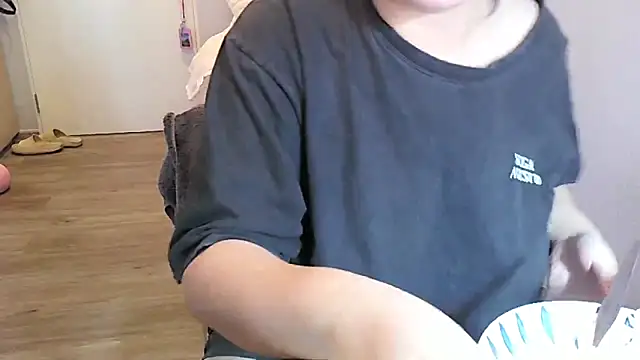 iamMalixxx online show from April 4, 2:54 am