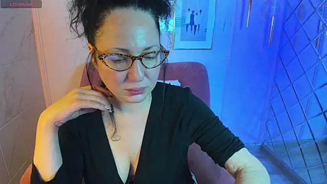 Snapshot of Anita_Muse chatting on December 28, 5:25 pm Anita Muse online show from December 28, 5:25 pm