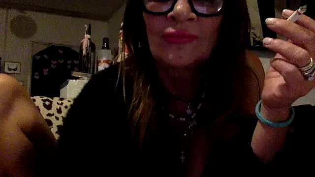 gildamilf online show from October 5, 6:06 pm