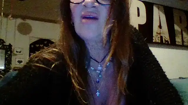 gildamilf online show from May 20, 7:42 pm
