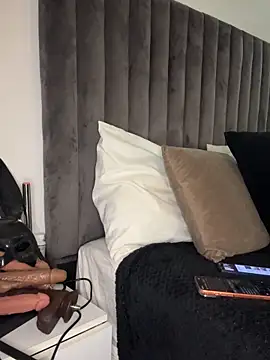 Snapshot of Noha-Sexy chatting on February 2, 2:27 pm Noha-Sexy online show from February 2, 2:27 pm