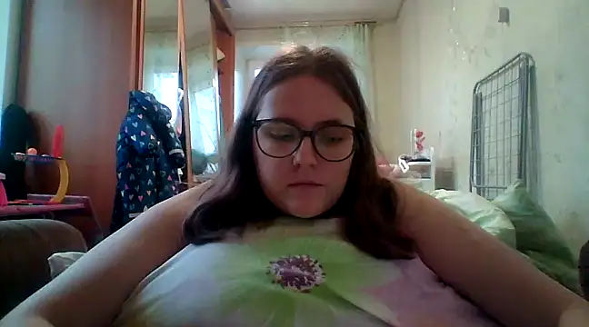 DesireMelissa online show from January 4, 12:05 pm