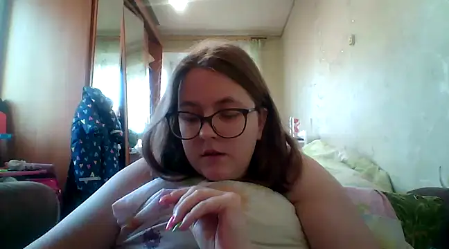 DesireMelissa online show from January 9, 8:45 am