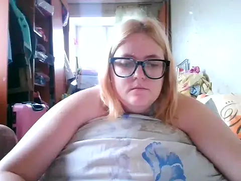 DesireMelissa online show from October 16, 9:43 am