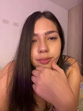 Latina vanessa online show from December 7, 3:25 am