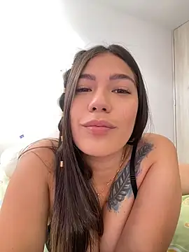 Latina vanessa online show from December 8, 8:47 pm