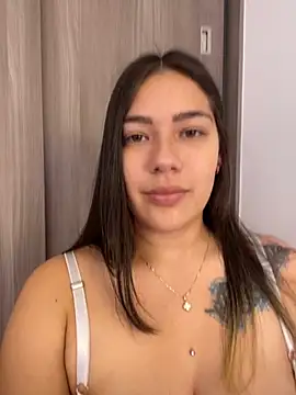 Latina vanessa online show from December 18, 8:14 pm