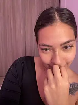 Latina vanessa online show from January 10, 1:32 am