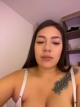 Latina vanessa online show from March 4, 1:55 am