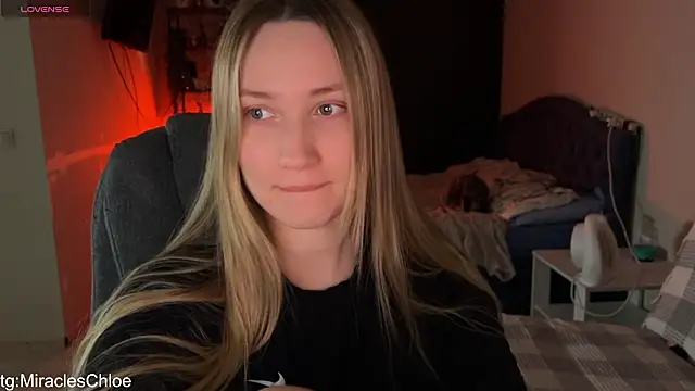 ChloeMillerMeow online show from February 19, 3:19 pm