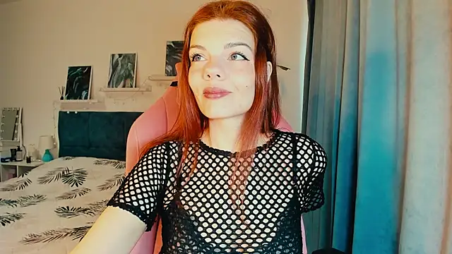 Snapshot of AlysaNightmoon chatting on March 19, 2:26 am AlysaNightmoon online show from March 19, 2:26 am