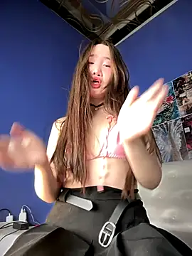 Asianpie  online show from October 21, 12:11 am