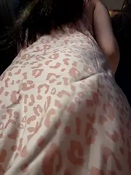 Asianpie  online show from May 13, 12:30 am