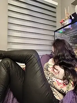 CamilleDesire online show from November 29, 4:43 pm