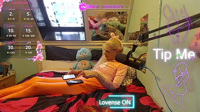 Snapshot of Sletjeray@xh chatting on May 31, 9:27 am Sletjerayxh online show from May 31, 9:27 am