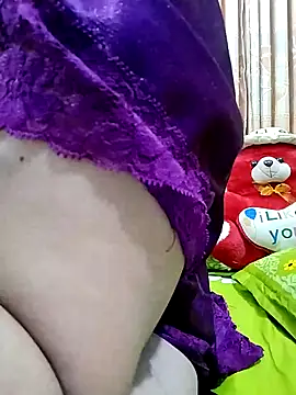 Ameera19 online show from January 21, 2:22 am