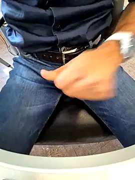 alessandroman2114 online show from September 24, 10:18 am