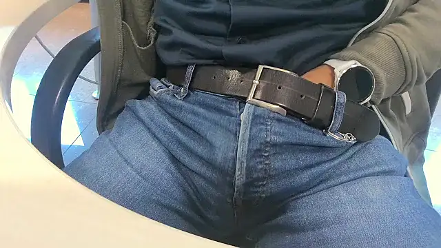 alessandroman2114 online show from October 20, 10:05 am