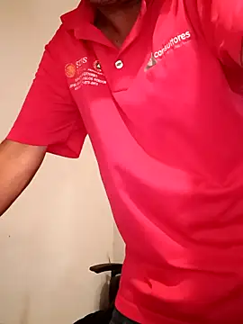 Snapshot of JADR83 chatting on November 4, 6:23 am JADR83 online show from November 4, 6:23 am