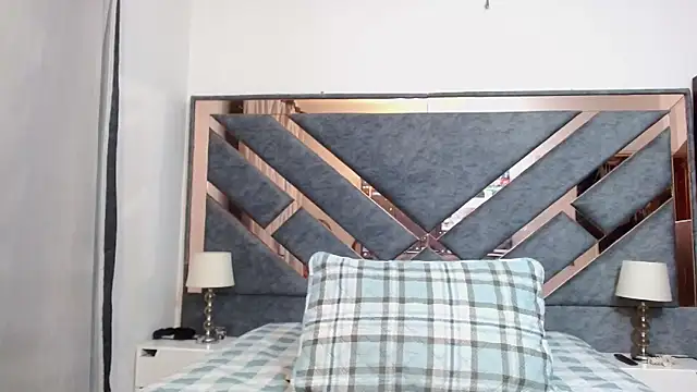 KarlaTesg online show from November 9, 10:02 am