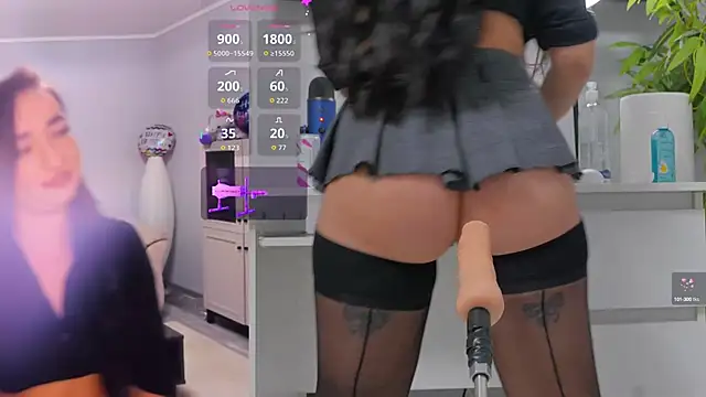 luckyalice  online show from September 12, 7:03 pm