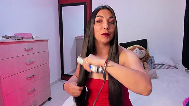 Karla hernandez  online show from March 5, 2:18 am