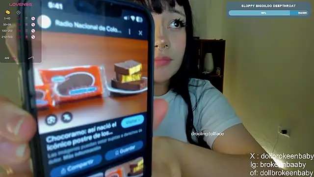droolingdollfacee online show from December 1, 10:43 pm
