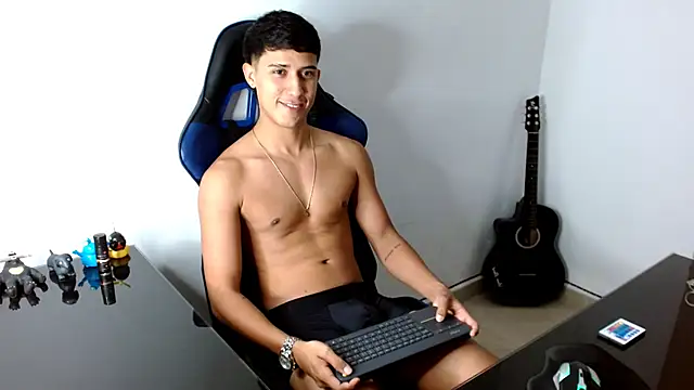 Juan da01 online show from December 12, 1:43 am