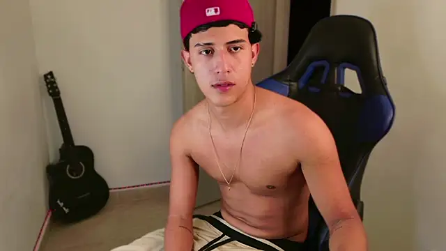 Snapshot of Juan_da01 chatting on October 23, 11:03 pm Juan da01 online show from October 23, 11:03 pm