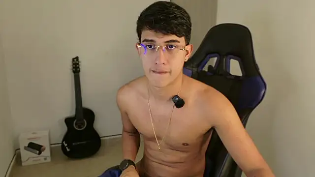 Juan da01 online show from May 6, 3:46 am