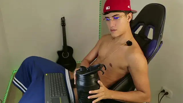 Juan da01 online show from May 20, 3:34 am