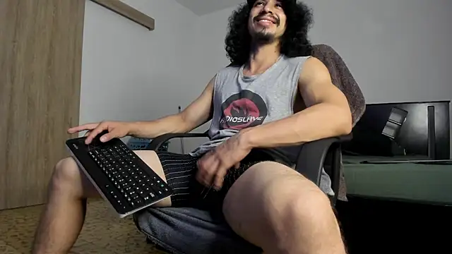 TristanWoods online show from June 1, 7:59 pm