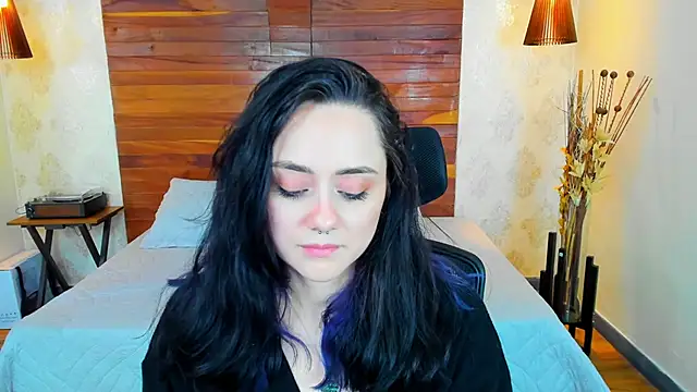 KatherineBond online show from December 11, 8:07 pm