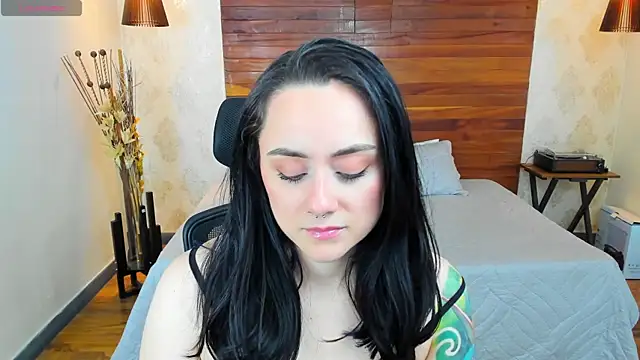 KatherineBond online show from December 20, 8:23 pm