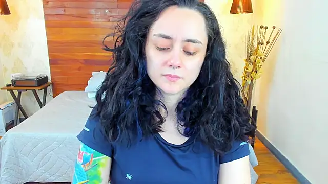 KatherineBond online show from January 11, 1:16 am
