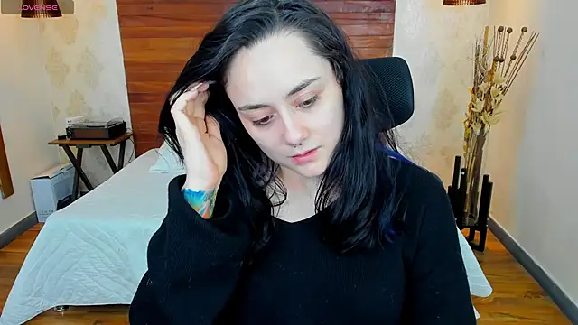 KatherineBond online show from January 17, 10:34 pm