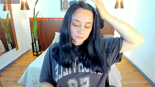 KatherineBond online show from October 22, 7:35 pm