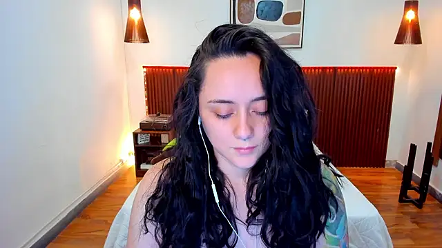 KatherineBond online show from February 2, 8:29 pm