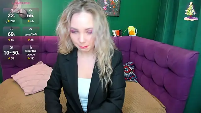 Snapshot of EvaMoran chatting on September 25, 1:31 am EvaMoran online show from September 25, 1:31 am