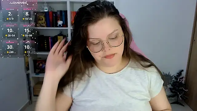 Gabiwaifu online show from December 3, 9:24 pm