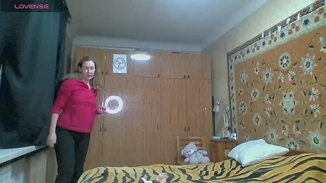 AnnaXLovers online show from December 5, 12:03 pm