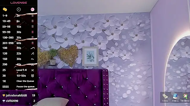 Snapshot of Danee_19_ chatting on March 7, 6:33 pm Danee 19 online show from March 7, 6:33 pm